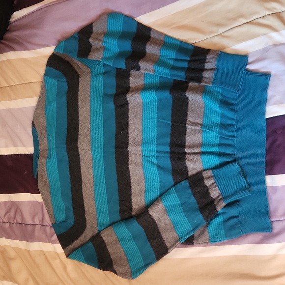 Urban shirt medium - Picture 3 of 3